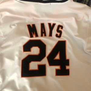 Willie Mays Giants Baseball Jersey!